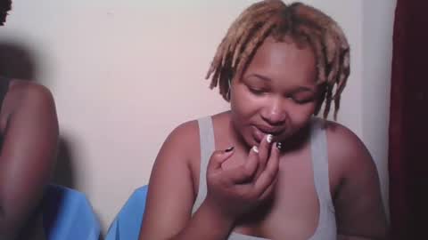 Snapshot of browny_candyz chatting on January 26, 10:23 am Tracy online show from January 26, 10:23 am