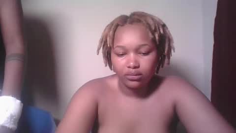 Snapshot of browny_candyz chatting on January 28, 11:28 am Tracy online show from January 28, 11:28 am
