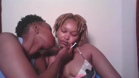 Snapshot of browny_candyz chatting on February 2, 3:17 pm Tracy online show from February 2, 3:17 pm