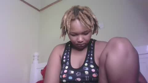 Snapshot of browny_candyz chatting on February 20, 9:33 am Tracy online show from February 20, 9:33 am