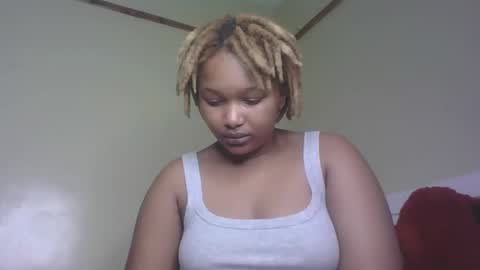 Snapshot of browny_candyz chatting on February 21, 10:07 am Tracy online show from February 21, 10:07 am