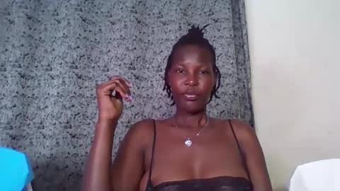 Snapshot of browny_candyz chatting on October 4, 4:16 pm Tracy online show from October 4, 4:16 pm