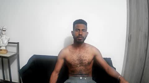 bruce_1111 online show from March 6, 5:15 am