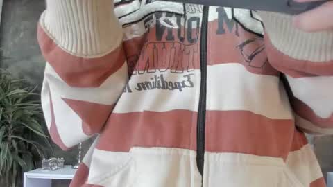 Bruce Hans online show from November 22, 11:42 am