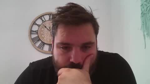 Snapshot of bruce_wayne34 chatting on October 20, 8:26 am Bruce Wayne online show from October 20, 8:26 am