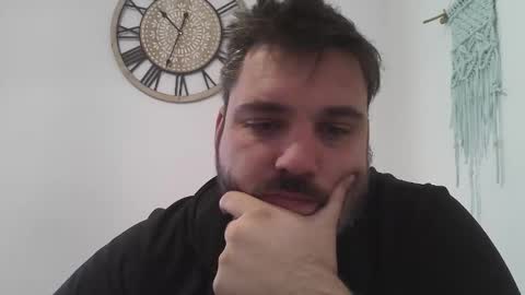 Snapshot of bruce_wayne34 chatting on November 19, 9:31 am Bruce Wayne online show from November 19, 9:31 am