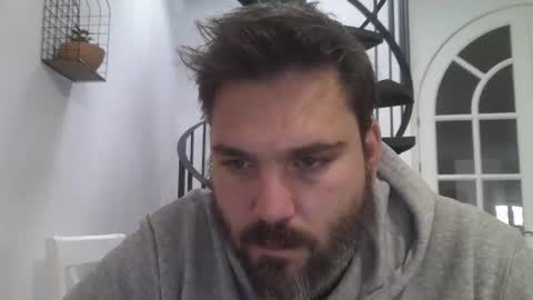 Snapshot of bruce_wayne34 chatting on December 19, 10:00 am Bruce Wayne online show from December 19, 10:00 am