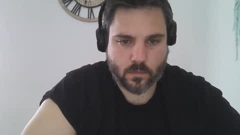 Snapshot of bruce_wayne34 chatting on March 24, 10:31 am Bruce Wayne online show from March 24, 10:31 am