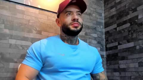 brucedallas online show from January 9, 3:31 am