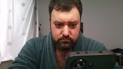 Snapshot of brucemf chatting on September 18, 4:42 pm Bruce online show from September 18, 4:42 pm