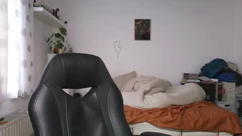 Snapshot of brucemf chatting on September 25, 3:27 pm Bruce online show from September 25, 3:27 pm