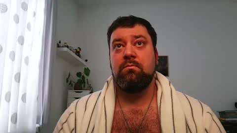 Snapshot of brucemf chatting on October 2, 4:03 pm Bruce online show from October 2, 4:03 pm