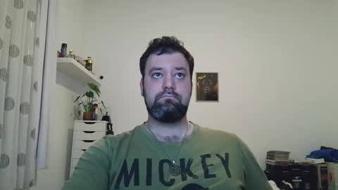 Snapshot of brucemf chatting on October 4, 7:56 pm Bruce online show from October 4, 7:56 pm