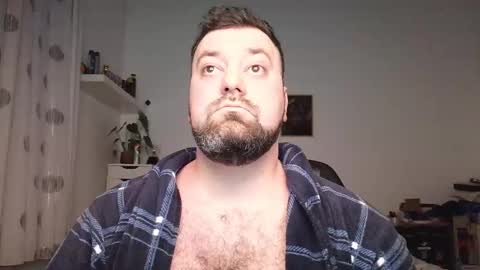 Snapshot of brucemf chatting on October 27, 4:55 pm Bruce online show from October 27, 4:55 pm