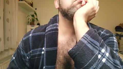 Snapshot of brucemf chatting on October 30, 6:41 pm Bruce online show from October 30, 6:41 pm