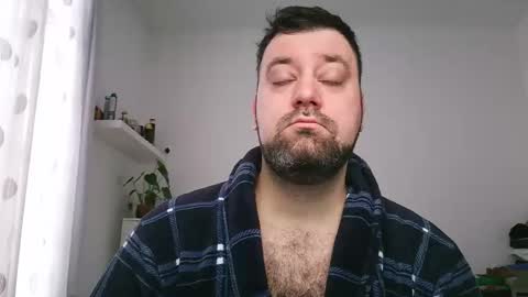 Snapshot of brucemf chatting on November 1, 8:27 am Bruce online show from November 1, 8:27 am