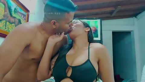 Snapshot of brujoreal1987 chatting on April 21, 5:14 am Sex machine online show from April 21, 5:14 am