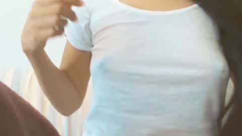 brunela online show from December 17, 11:49 am