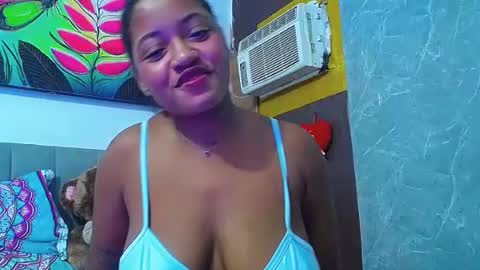 Snapshot of brunett_sexy1 chatting on June 12, 5:39 am Brunett sexy1 online show from June 12, 5:39 am