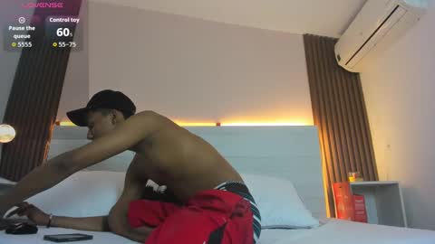 Luis online show from September 12, 3:28 am