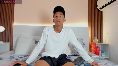 Luis online show from September 14, 3:38 am