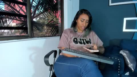 brunette online show from January 16, 9:51 pm