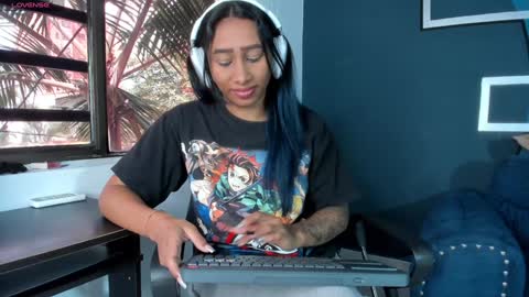 brunette online show from January 28, 6:49 pm