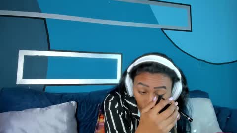 brunette online show from March 5, 7:06 pm