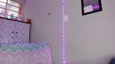 brunette online show from September 17, 3:46 pm