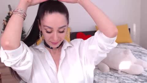 Snapshot of brunettgirl_ chatting on January 19, 10:30 am Ellis online show from January 19, 10:30 am