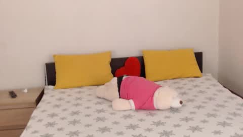 Snapshot of brunettgirl_ chatting on February 15, 5:15 am Ellis online show from February 15, 5:15 am