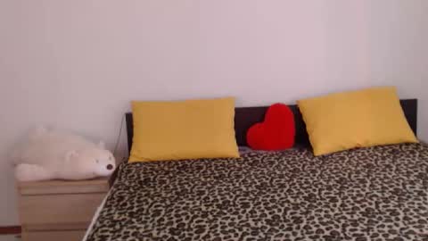 Snapshot of brunettgirl_ chatting on March 21, 8:19 am Ellis online show from March 21, 8:19 am