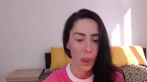 Snapshot of brunettgirl_ chatting on March 23, 7:01 am Ellis online show from March 23, 7:01 am