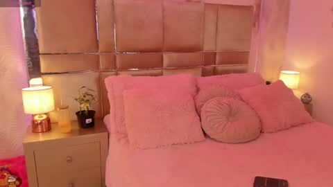 Brenda online show from February 11, 7:24 am