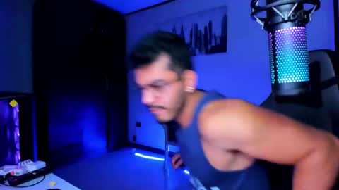 Snapshot of bruno_diaz31 chatting on December 29, 5:31 am Bruno online show from December 29, 5:31 am