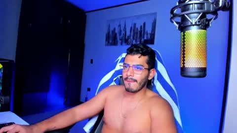 Snapshot of bruno_diaz31 chatting on January 8, 2:57 am Bruno online show from January 8, 2:57 am