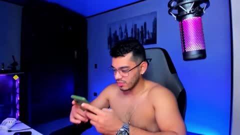 Snapshot of bruno_diaz31 chatting on February 27, 1:07 pm Bruno online show from February 27, 1:07 pm