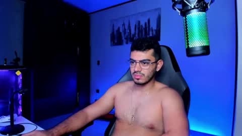 Snapshot of bruno_diaz31 chatting on March 3, 2:59 pm Bruno online show from March 3, 2:59 pm