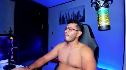 Snapshot of bruno_diaz31 chatting on March 5, 2:36 am Bruno online show from March 5, 2:36 am