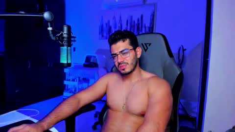 Bruno online show from November 3, 4:25 am