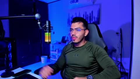 Bruno online show from December 2, 3:23 am