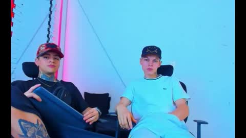 Snapshot of bruno_wild chatting on September 24, 9:01 am Bruno wild online show from September 24, 9:01 am