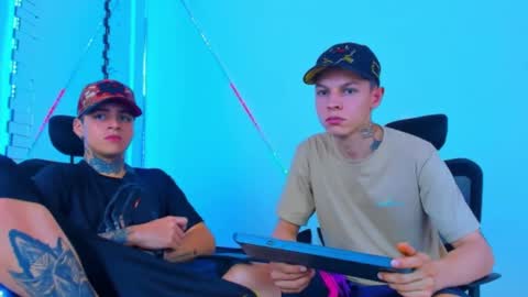 Snapshot of bruno_wild chatting on September 26, 4:55 pm Bruno wild online show from September 26, 4:55 pm