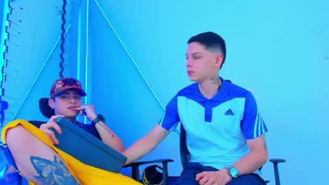 Snapshot of bruno_wild chatting on October 10, 9:03 pm Bruno wild online show from October 10, 9:03 pm