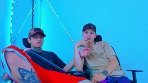 Snapshot of bruno_wild chatting on October 24, 5:59 am Bruno wild online show from October 24, 5:59 am