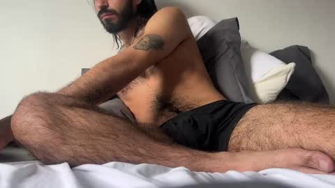Sebastian online show from May 6, 2:22 pm