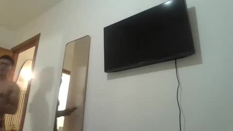 Snapshot of brunobalbino chatting on February 20, 11:49 pm Brotherzo online show from February 20, 11:49 pm