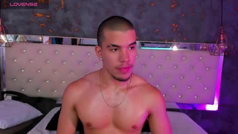 brunoorangel online show from February 6, 8:13 pm