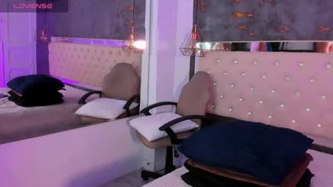 brunoorangel online show from February 6, 11:15 pm