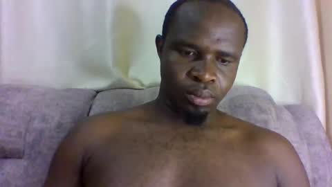 Snapshot of brusedarling chatting on March 6, 3:03 am brucedarling online show from March 6, 3:03 am